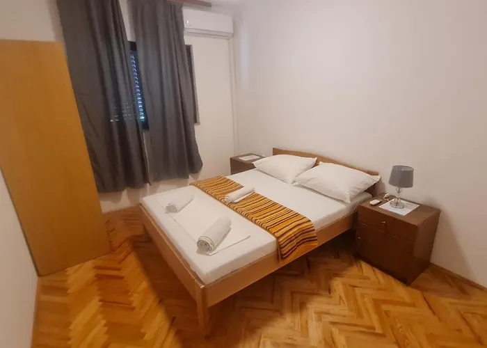 Zatvoren *
