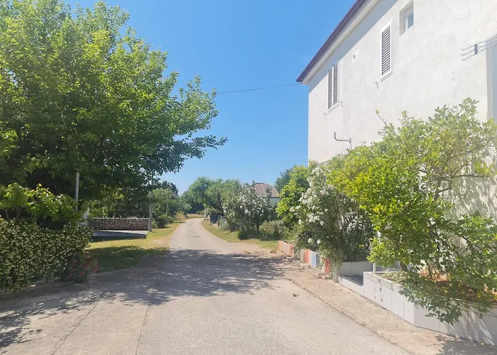 Zatvoren Apartamento